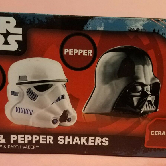 Star Wars Other - Star Wars Ceramic Salt Pepper Shakers Stormtrooper